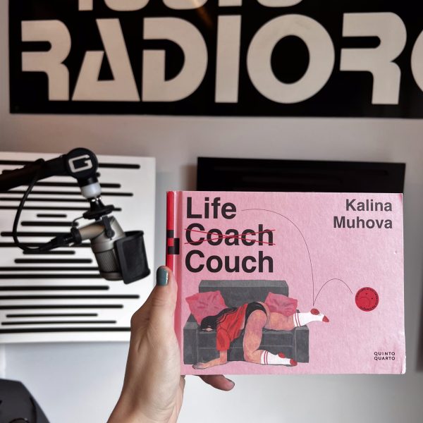 Life couch radio rock